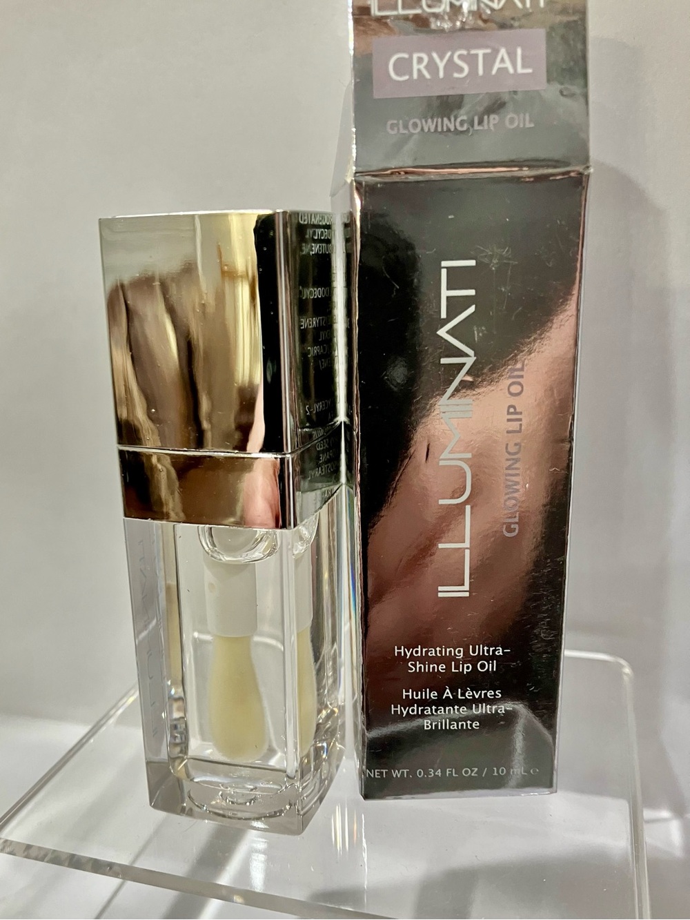 ILLUMINATI Crystal Glowing Lip Oil — Clear Hydrating Shine